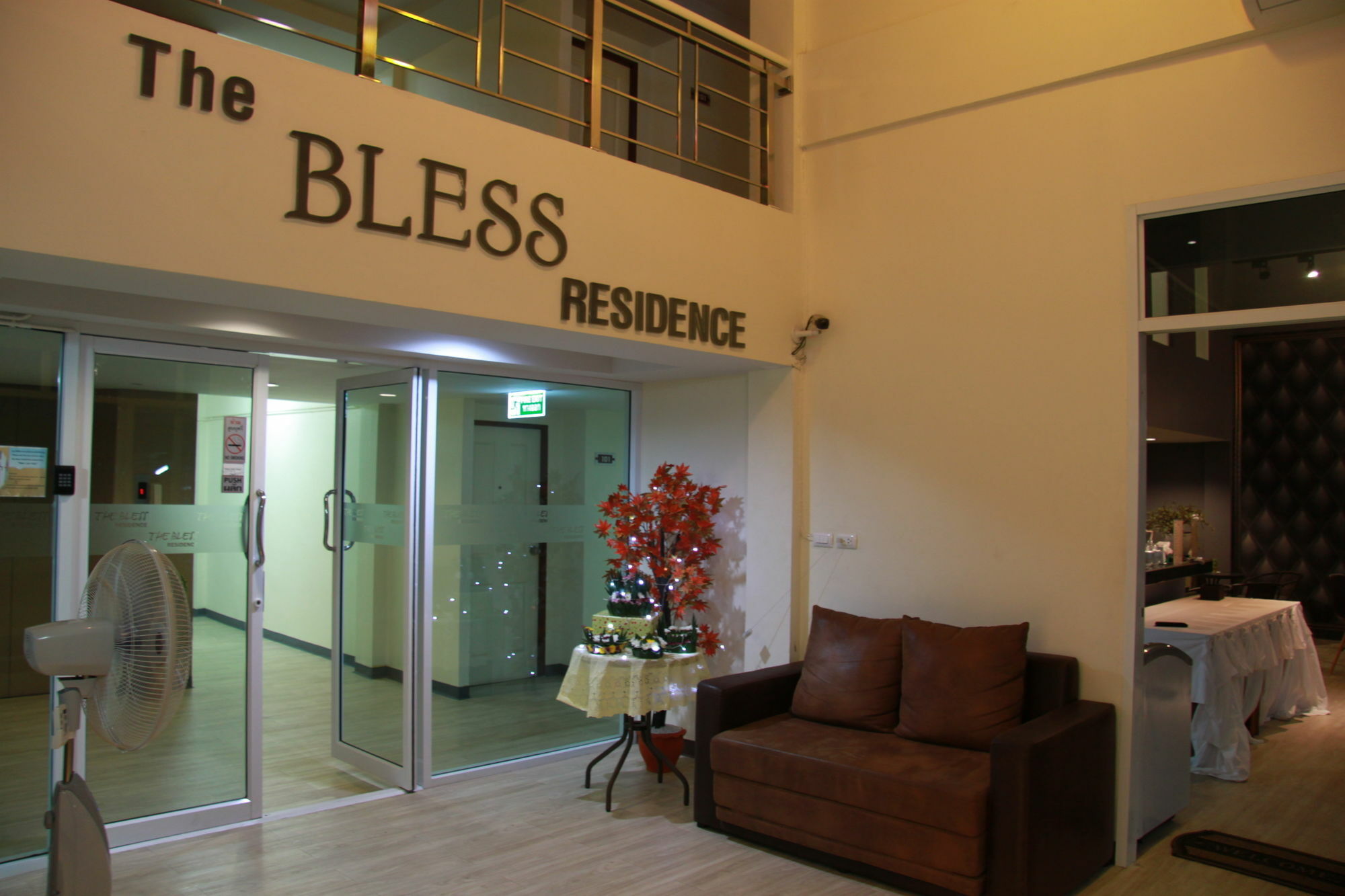 The Bless Residence Хат Яй Екстериор снимка